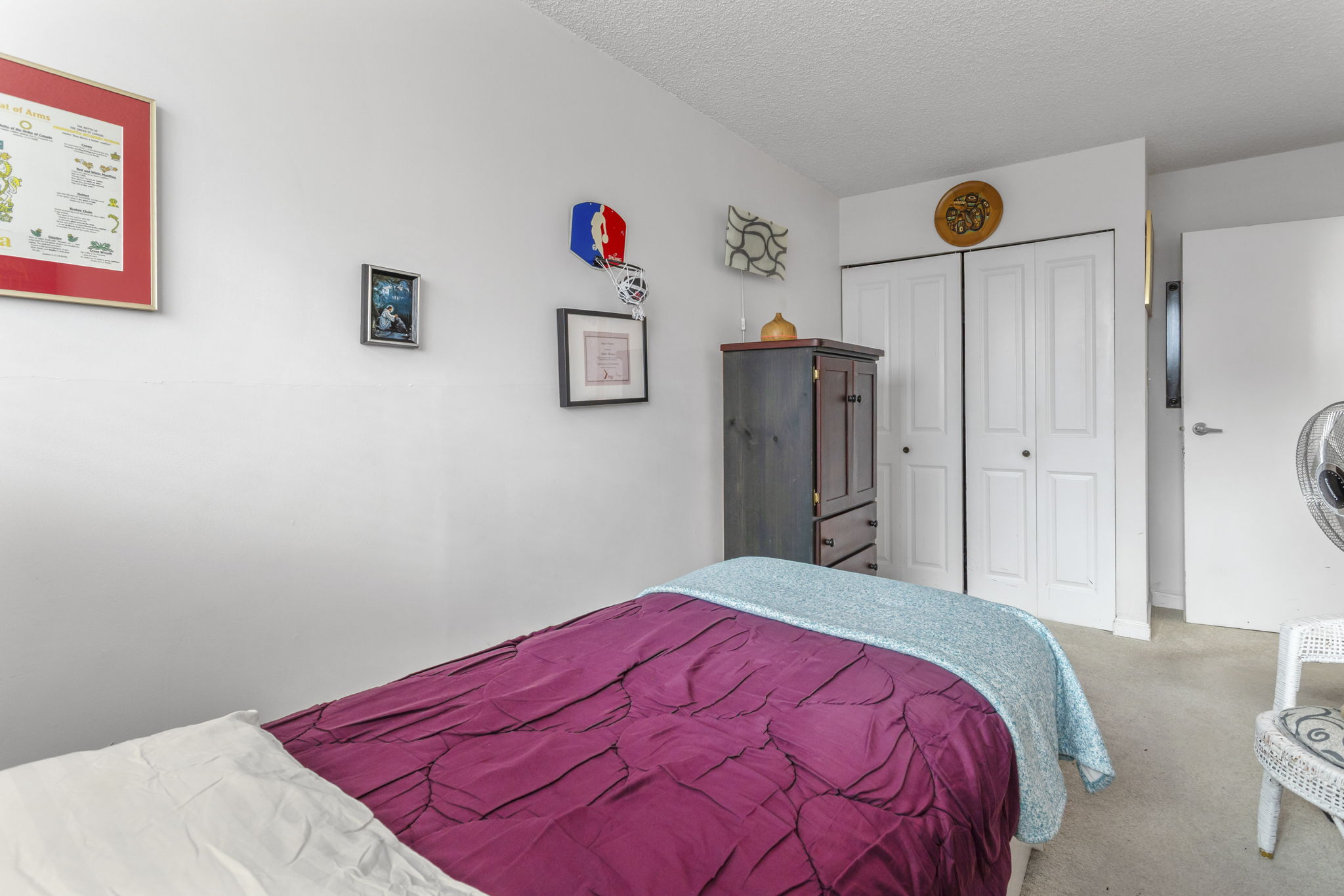 #403 - 2119 Bellevue Avenue
